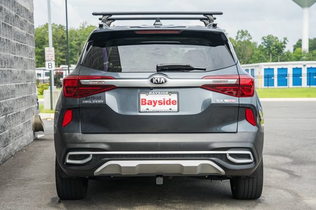 Used 2021 Kia Seltos SX w/ SX Sunroof Package AWD/4WD image 9