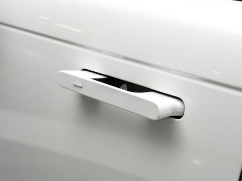 Used 2024 Land Rover Range Rover Autobiography AWD/4WD image 49
