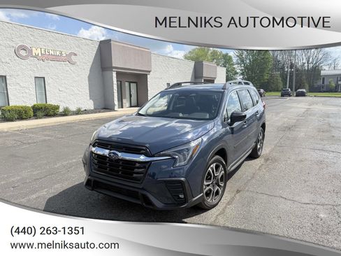 Used 2025 Subaru Ascent Limited AWD/4WD image 1