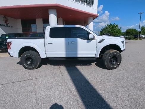 Used 2018 Ford F150 Raptor w/ Equipment Group 802A Luxury AWD/4WD image 11