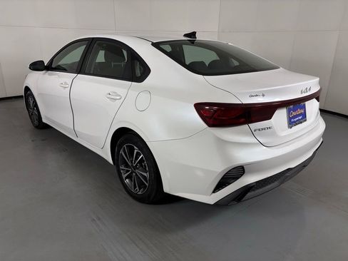Used 2024 Kia Forte LXS image 7