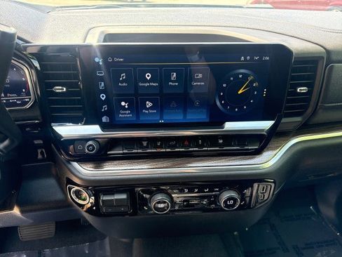 Used 2025 Chevrolet Silverado 2500 LT w/ Convenience Package AWD/4WD image 26