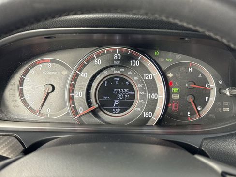 Used 2017 Honda Accord Sport image 16