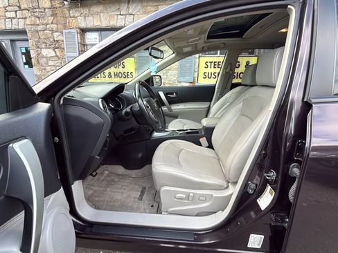 Used 2012 Nissan Rogue SL AWD/4WD image 17