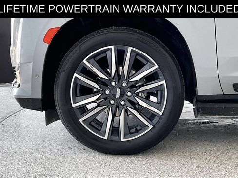 Used 2024 Cadillac Escalade Sport Platinum RWD image 11
