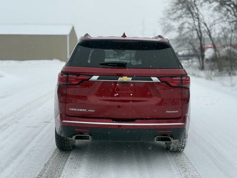 Used 2023 Chevrolet Traverse Premier w/ LPO, Floor Liner Package image 7