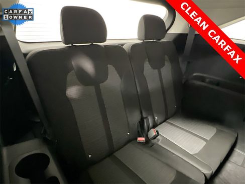 Certified 2024 Kia Sorento LX image 27