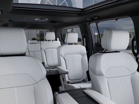 New 2026 Jeep Grand Wagoneer Summit AWD/4WD image 27
