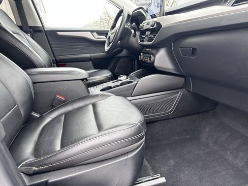 Used 2022 Ford Escape SEL w/ Technology Package image 20