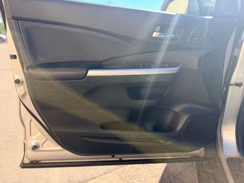 Used 2016 Honda CR-V Touring image 19
