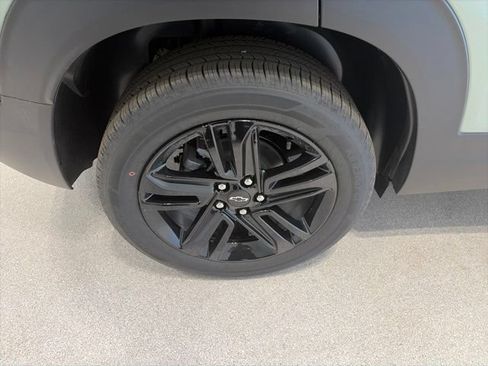 New 2026 Chevrolet TrailBlazer LT w/ Convenience Package AWD/4WD image 7