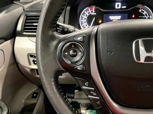 Used 2017 Honda Ridgeline RTL-T image 19