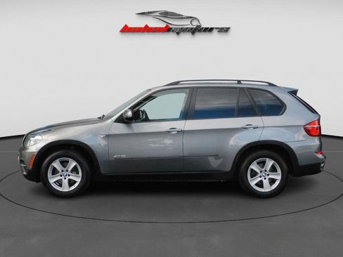 Used 2012 BMW X5 xDrive35i image 9