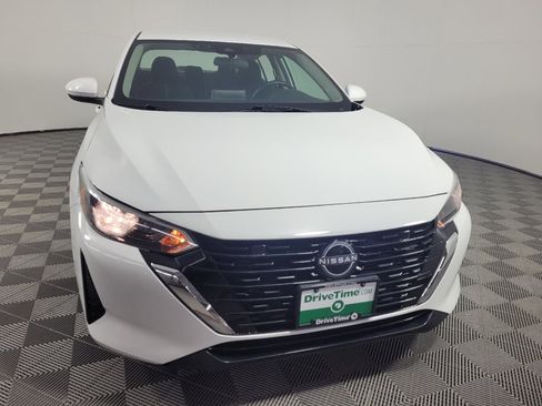 Used 2024 Nissan Sentra SV FWD image 14