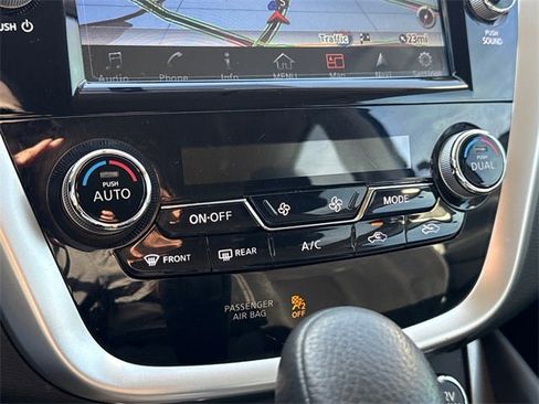 Used 2017 Nissan Murano S w/ Navigation Package image 25