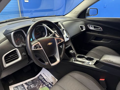 Used 2017 Chevrolet Equinox LT w/ Convenience Package FWD image 11