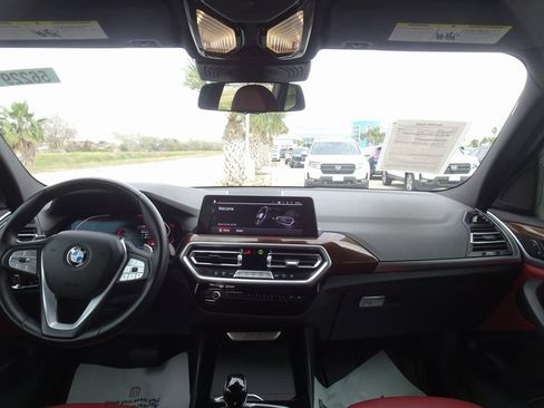 Used 2024 BMW X3 sDrive30i w/ Parking Assistance Package image 11