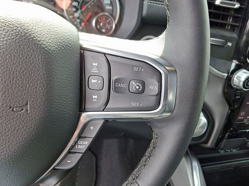 Used 2025 RAM 1500 Laramie image 22