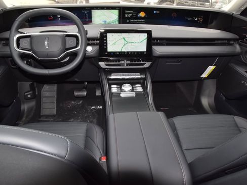 New 2026 Lincoln Nautilus Reserve w/ Jet Appearance Package AWD/4WD image 23