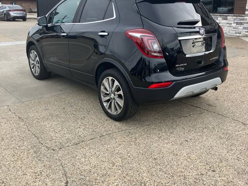 Used 2017 Buick Encore Preferred image 2