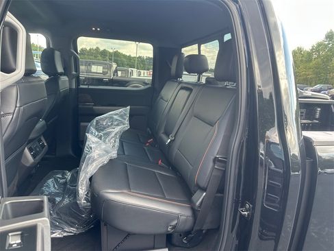 New 2026 Ford F250 Lariat w/ Lariat Premium Package image 15