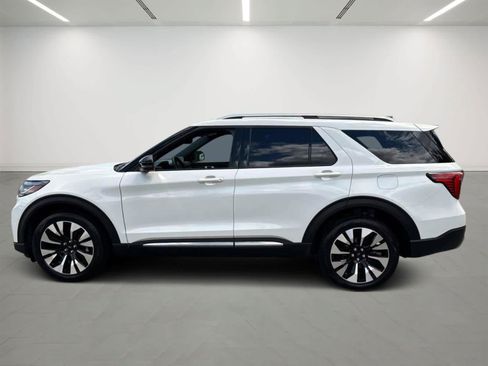 Used 2025 Ford Explorer Platinum w/ LUX Leather Package AWD/4WD image 2