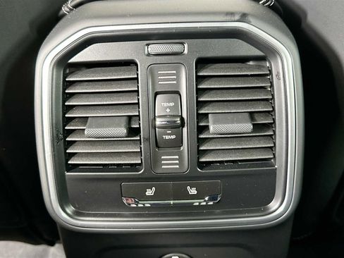 New 2025 Porsche Macan S image 26