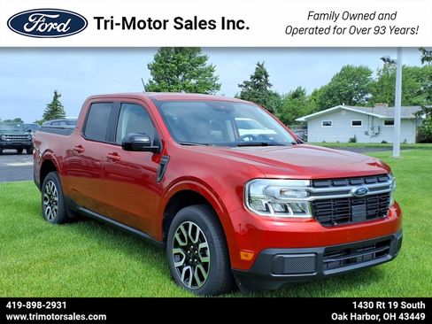 Used 2024 Ford Maverick Lariat w/ 4K Tow Package AWD/4WD image 1
