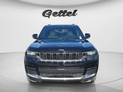 Used 2024 Jeep Grand Cherokee L Limited AWD/4WD image 2