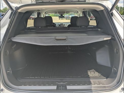Used 2024 Chevrolet Equinox LT AWD/4WD image 22