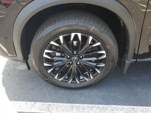 New 2026 Nissan Rogue Dark Armor image 4