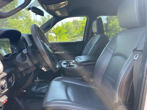 Used 2022 RAM 2500 Tradesman AWD/4WD image 2