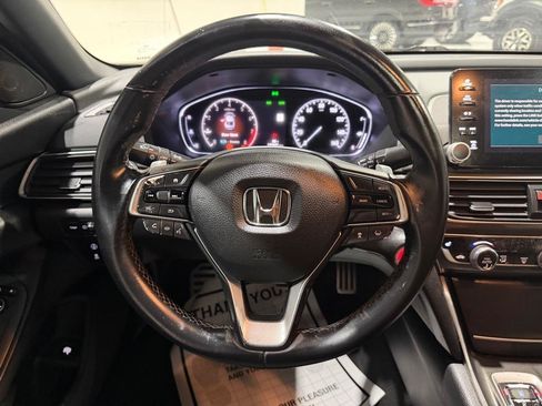 Used 2018 Honda Accord Sport image 21