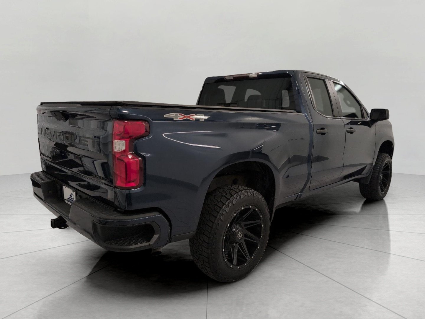 Used 2021 Chevrolet Silverado 1500 Custom w/ LPO, Dark Essentials Package AWD/4WD image 20