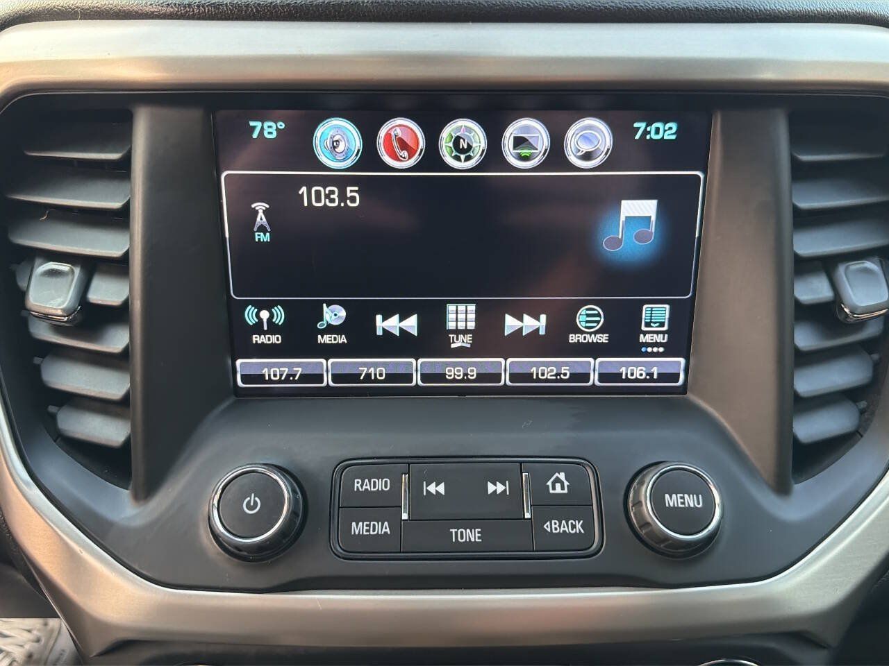 Used 2017 GMC Acadia Denali AWD/4WD image 29