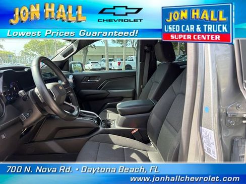 Used 2024 Chevrolet Colorado LT RWD image 20