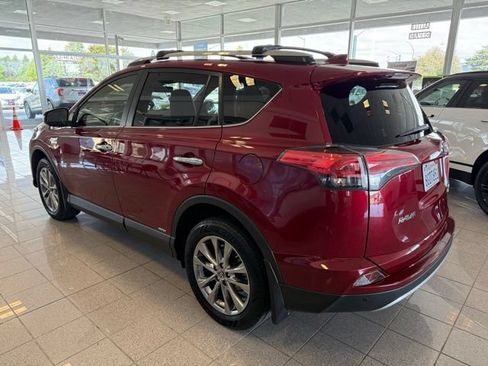 Used 2018 Toyota RAV4 Limited w/ Advanced Technology Package AWD/4WD image 5