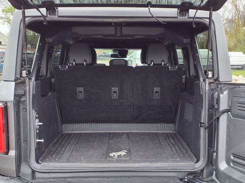 Used 2022 Ford Bronco Badlands AWD/4WD image 9