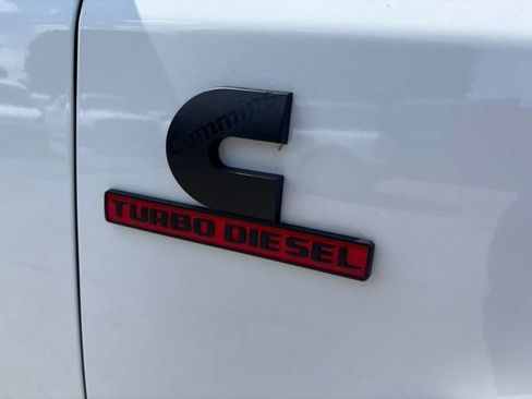 Used 2026 RAM 2500 Limited AWD/4WD image 6