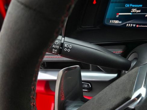 Used 2021 Chevrolet Corvette Stingray Premium Cpe w/ Z51 Performance Package RWD image 36