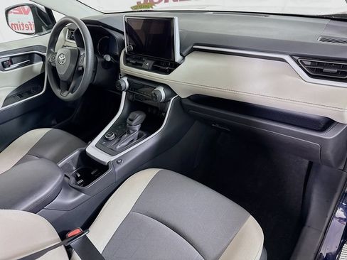 Certified 2025 Toyota RAV4 XLE w/ Convenience Package AWD/4WD image 34