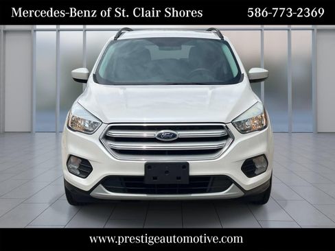 Used 2018 Ford Escape SE AWD/4WD image 9