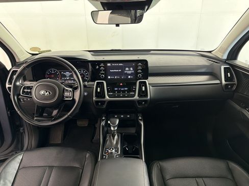 Used 2021 Kia Sorento S w/ Panoramic Sunroof Package AWD/4WD image 16