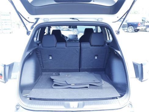 Used 2024 Honda HR-V Sport image 15