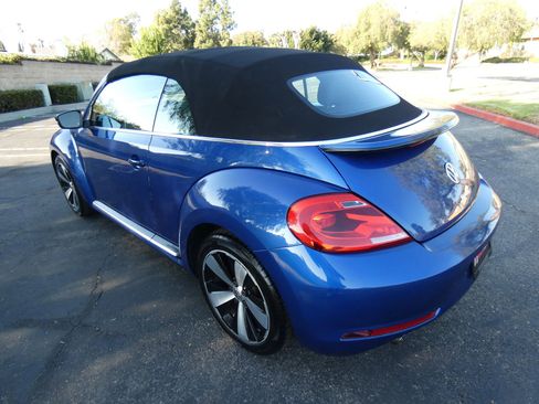 Used 2014 Volkswagen Beetle R-Line image 70