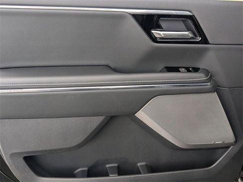 New 2025 GMC Sierra EV Denali image 23