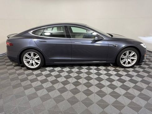 Used 2020 Tesla Model S Long Range Plus AWD/4WD image 7