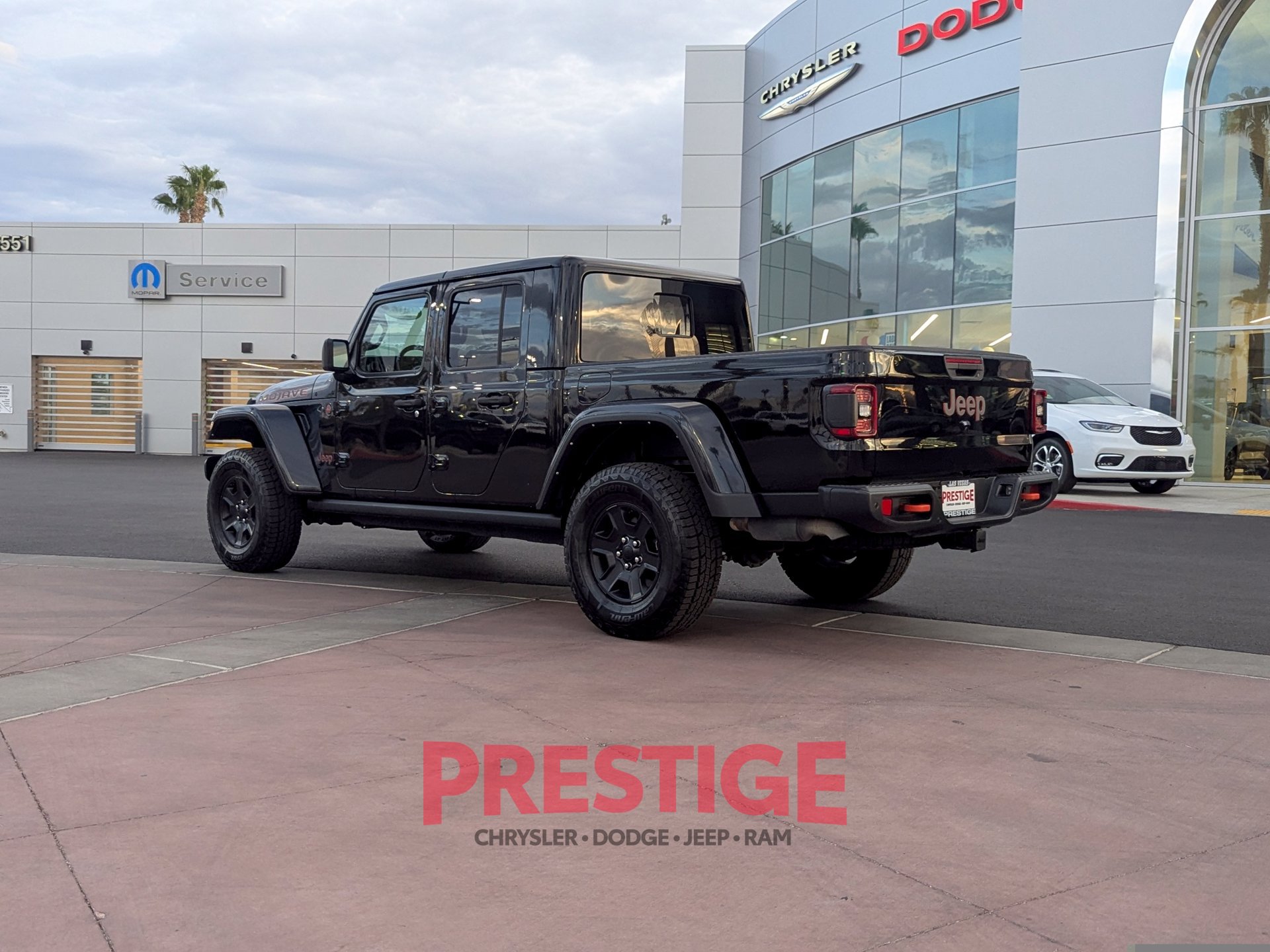Used 2021 Jeep Gladiator Mojave AWD/4WD image 12