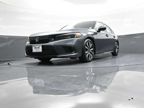 Used 2024 Honda Civic EX image 25