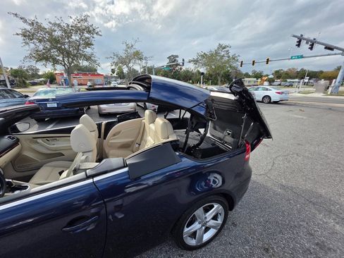 Used 2012 Volkswagen Eos Lux image 17